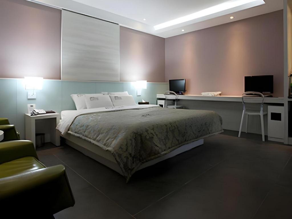 Hotel Cinema Seul Esterno foto